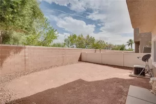 Photo #5: 2423453 Listing 