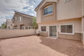 Photo #6: 2423453 Listing 