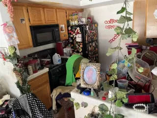 Photo #6: 2423454 Listing