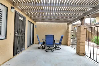 Photo #2: 2423474 Listing