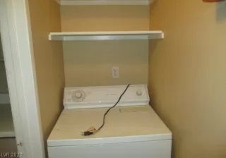 Photo #5: 2423565 Listing