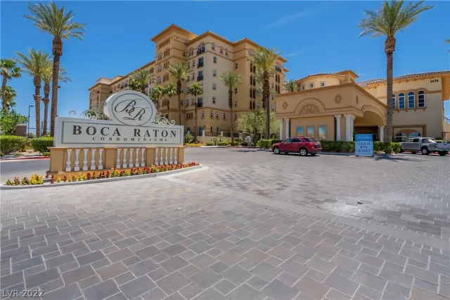 MLS: 2423566 Condo For Sale