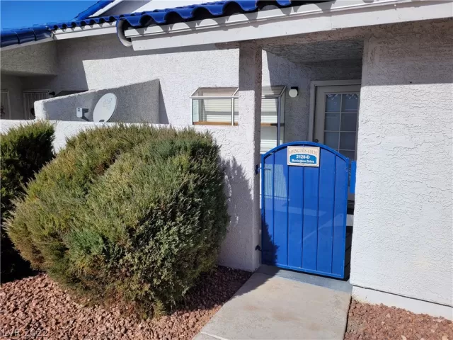 MLS: 2423579 Condo For Sale