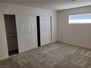 Photo #6: 2423579 Listing