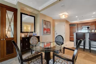 Photo #2: 2423585 Listing 