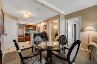 Photo #3: 2423585 Listing 