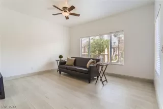 Photo #3: 2423598 Listing 