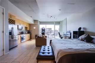 Photo #1: 2423640 Listing