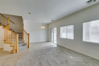 Photo #3: 2423645 Listing