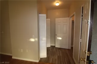 Photo #4: 2423659 Listing