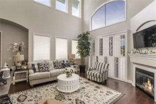 Photo #3: 2423720 Listing 