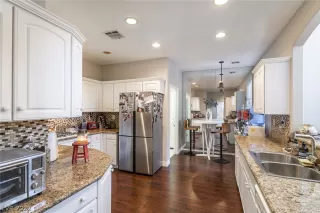 Photo #6: 2423720 Listing 