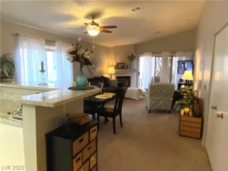 Photo #2: 2423722 Listing 