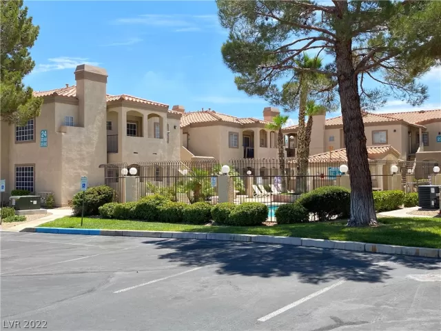 MLS: 2423744 Condo For Sale