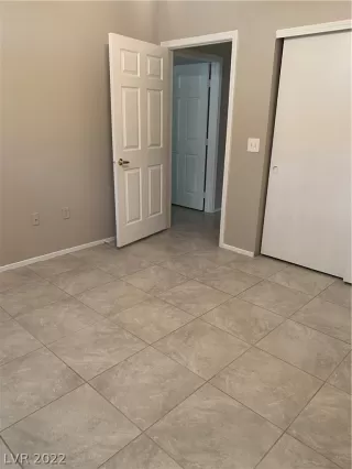 Photo #5: 2423774 Listing 