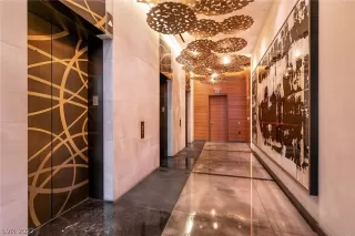 Photo #2: 2423792 Listing 