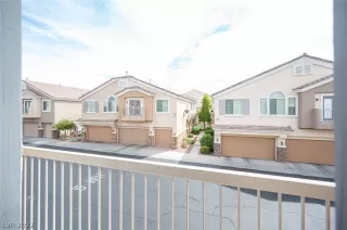 Photo #2: 2423827 Listing