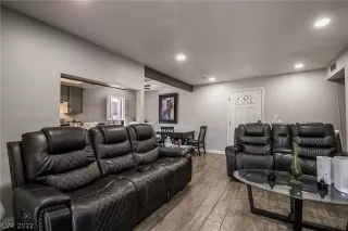 Photo #4: 2423847 Listing 