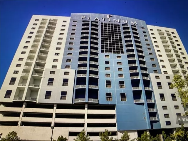 MLS: 2423867 Condo For Sale