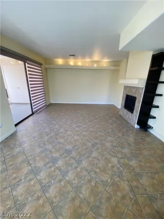 Photo #2: 2423868 Listing 