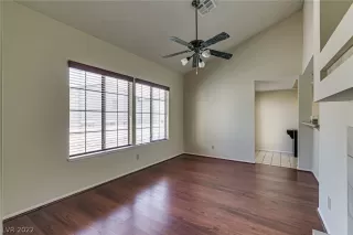 Photo #5: 2423876 Listing 