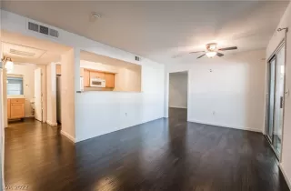 Photo #4: 2423910 Listing 