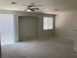 Photo #4: 2423947 Listing 