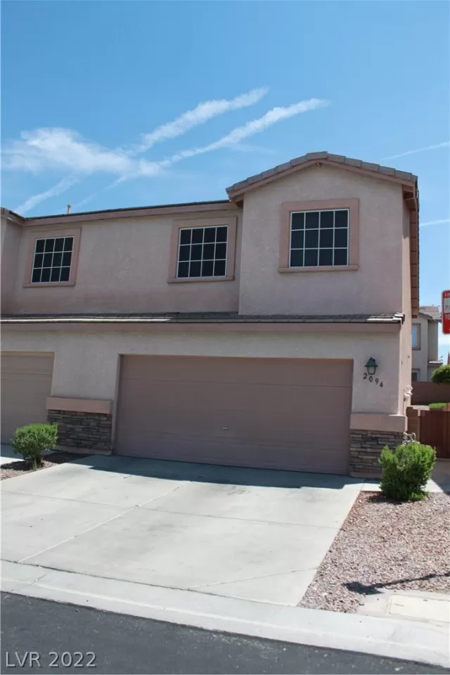 MLS: 2423967 Condo For Sale