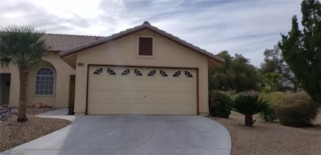 MLS: 2423992 Condo For Sale