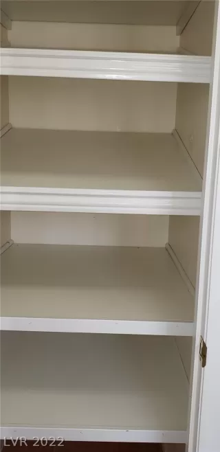 Photo #6: 2423992 Listing 