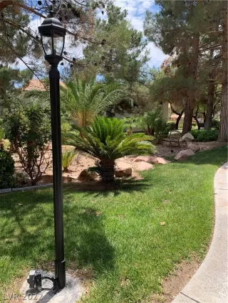 Photo #4: 2424020 Listing 