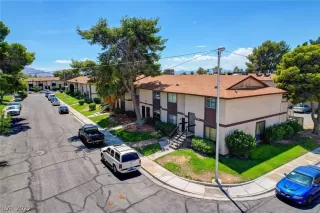 Photo #1: 2424023 Listing