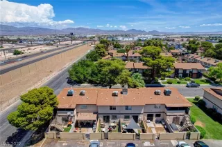 Photo #6: 2424023 Listing