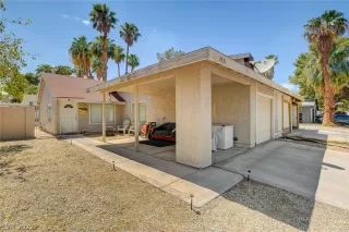 Photo #3: 2424032 Listing