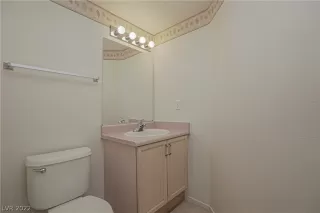 Photo #5: 2424039 Listing 