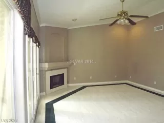 Photo #3: 2424075 Listing 