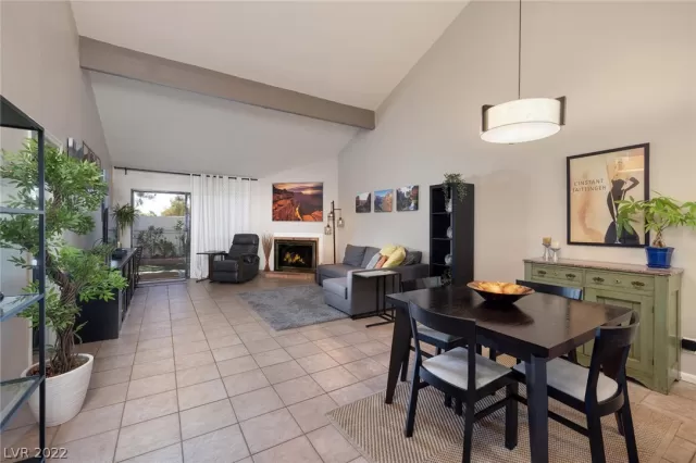 MLS: 2424084 Condo For Sale