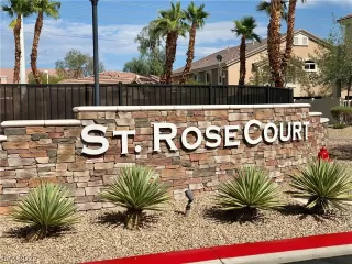 Photo #2: 2424208 Listing