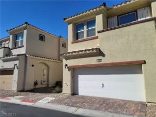 Photo #4: 2424265 Listing 