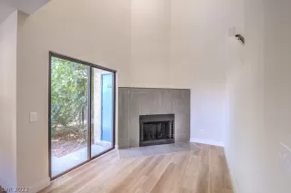 Photo #6: 2424271 Listing