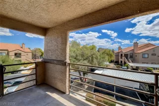 Photo #1: 2424322 Listing 