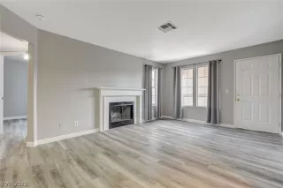 Photo #5: 2424322 Listing 