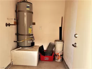 Photo #4: 2424375 Listing 