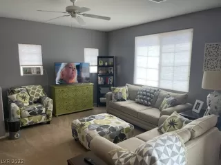 Photo #1: 2424395 Listing 