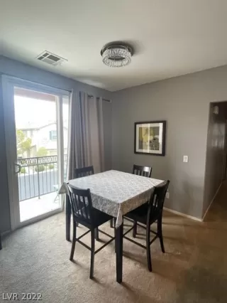 Photo #3: 2424395 Listing 