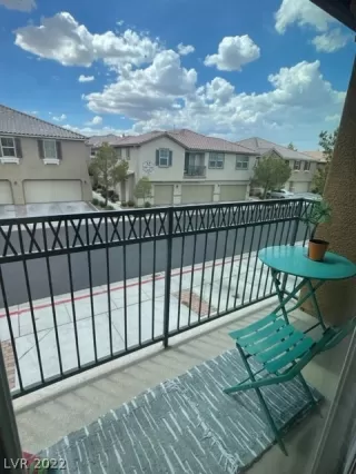 Photo #4: 2424395 Listing 