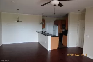 Photo #2: 2424417 Listing 