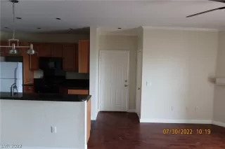 Photo #3: 2424417 Listing 