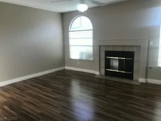 Photo #1: 2424504 Listing 