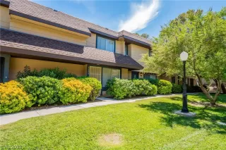 Photo #1: 2424512 Listing